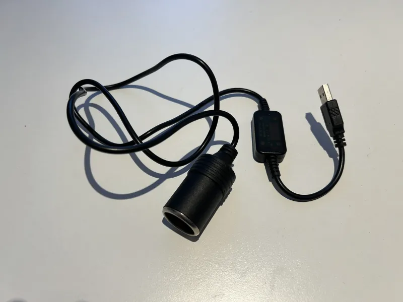 Cablu adaptor Usb 2.0 la priza 12V bricheta auto soclu mama