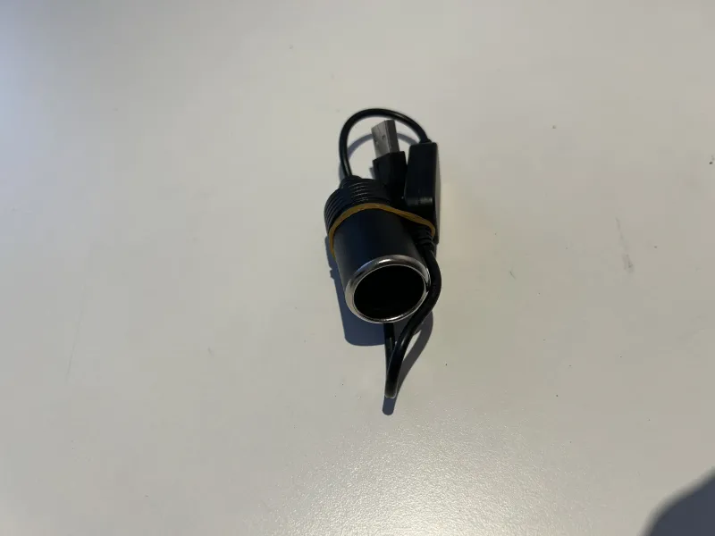 imagine 3  pentru anuntul Cablu adaptor Usb 2.0 la priza 12V bricheta auto soclu mama 20 cm