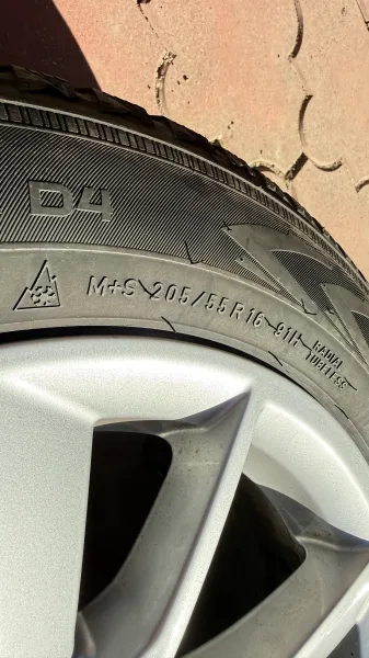 imagine 6  pentru anuntul VANDUT - Set jante originale Audi R16 + anvelope de iarnă aproape noi – 2000 RON